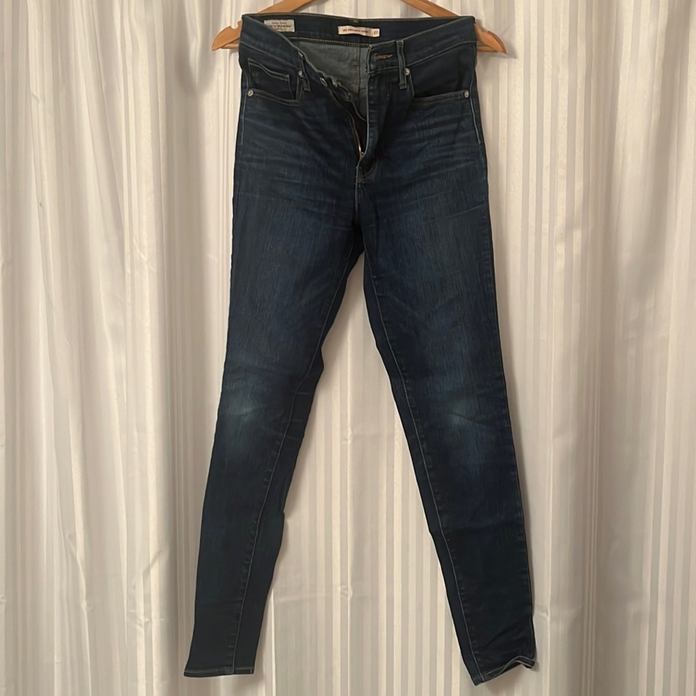Levis Mile High Super Skinny